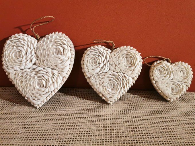 Coeur en coquillages - Bunga